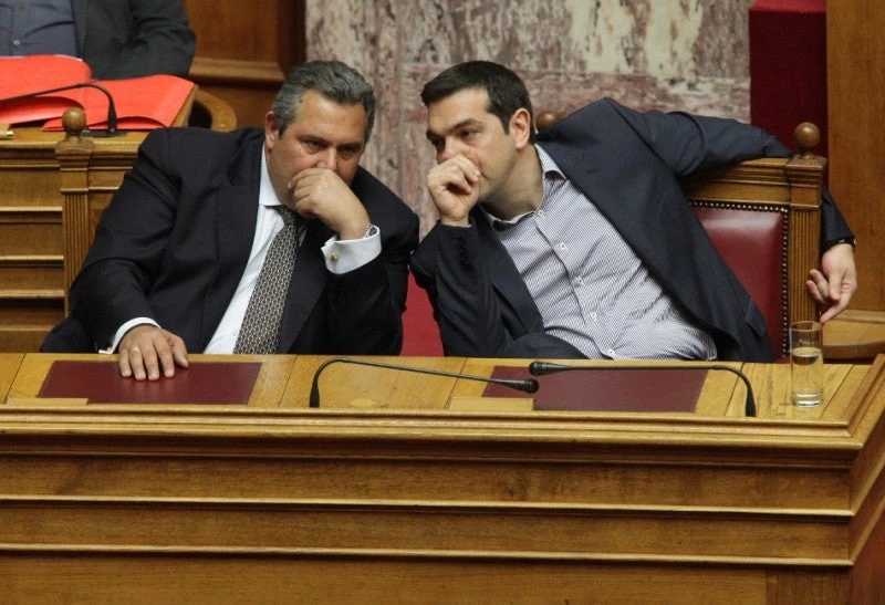 «Βυθίζονται» Τσίπρας-Καμμένος: Εκνευρισμός και αναστάτωση στο Μ. Μαξίμου – Οι φόβοι της κυβέρνησης – «Χάνουν» και την Αττική